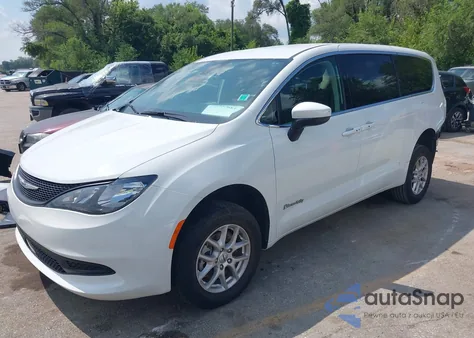 2023 Chrysler Voyager Lx z USA, uszkodzony, nr VIN 2C4RC1CG6PR548615